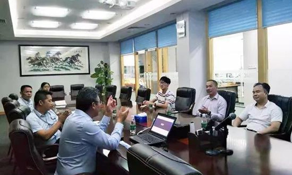 东莞市高新手艺工业协会长循分会江新红会长一行莅临ag真人国际旅行考察